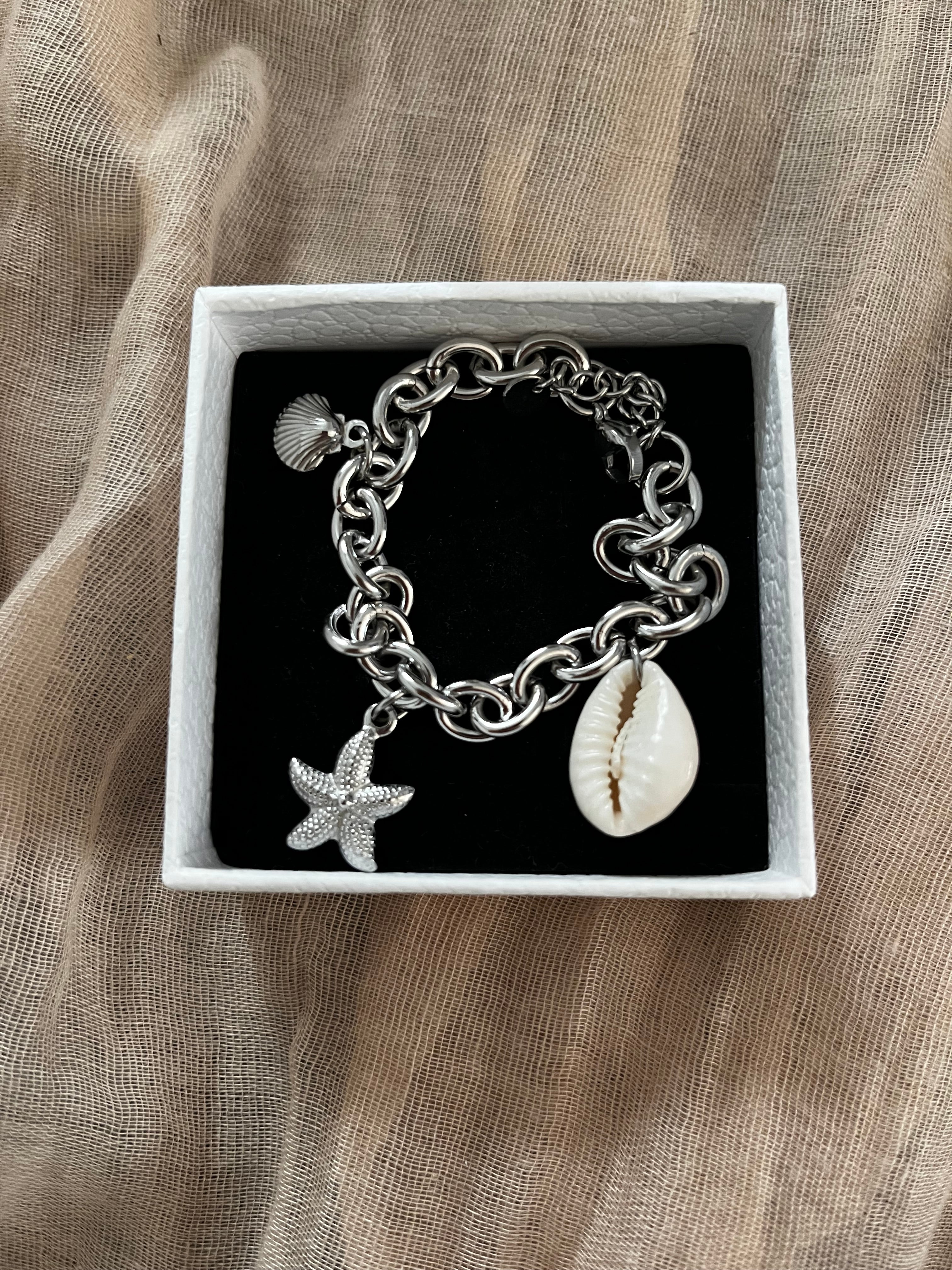 Armband mit Muscheln und Seestern-Charm, Silber